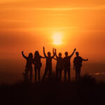 Allah Bekerja Melalui Tangan Orang-orang yang Diutus-Nya