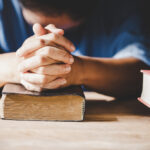 Tekun Berdoa & Tekun Menanti